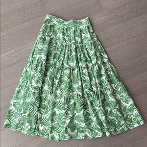 Carolina Herrera Size 4 Green Palm-Leaf Print Midi Skirt